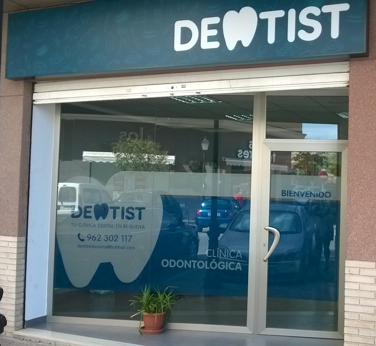 Clinica Dental Dentist