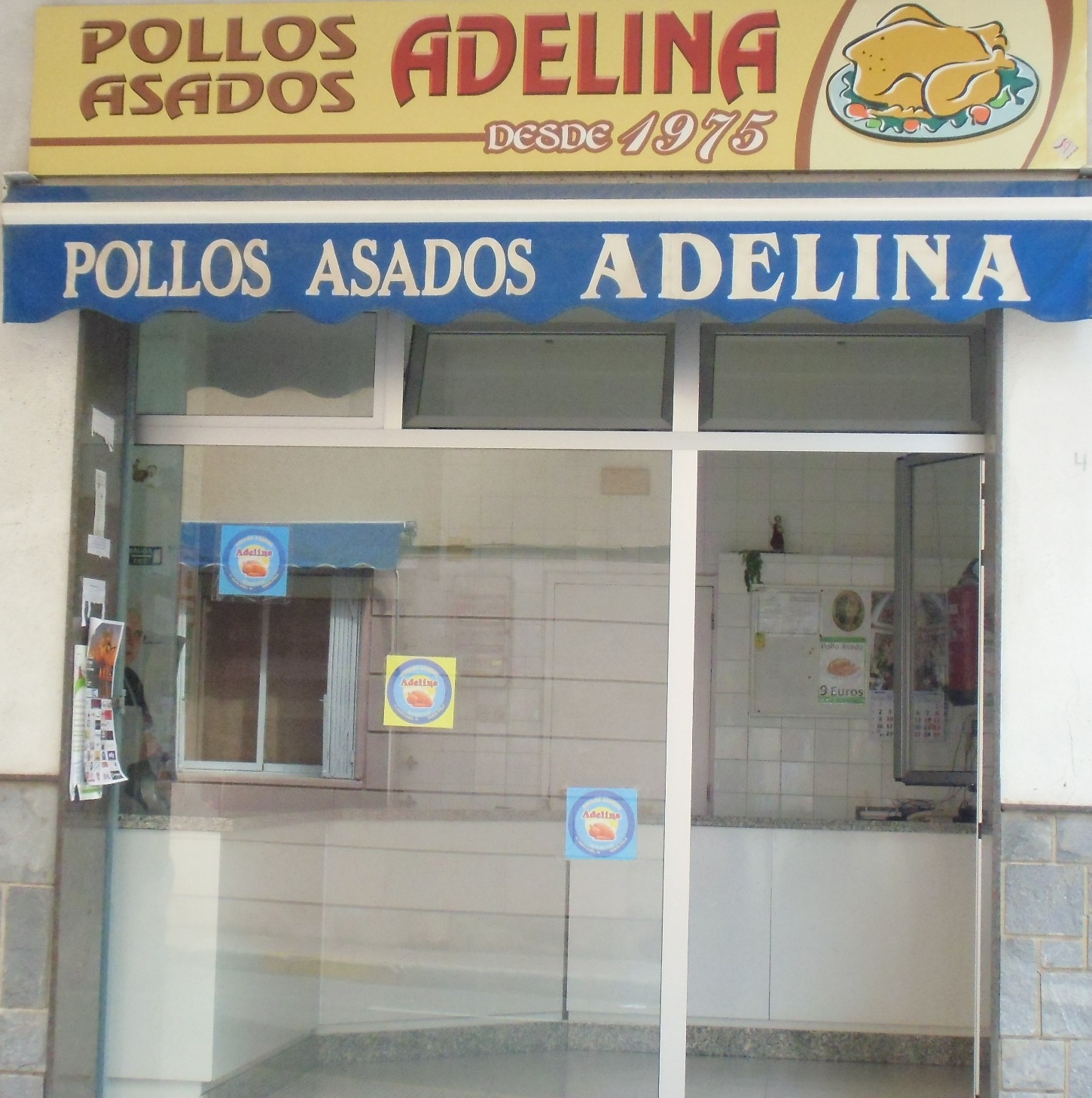 POLLOS ASADOS ADELINA