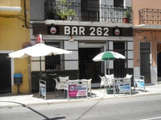 Bar 262