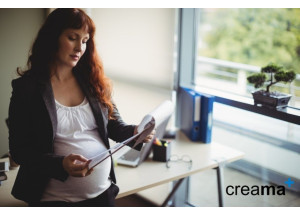 CREAMA informa de les ajudes a la contractació per a les Dones Autònomes Embarassades o en tràmits d'adopció.